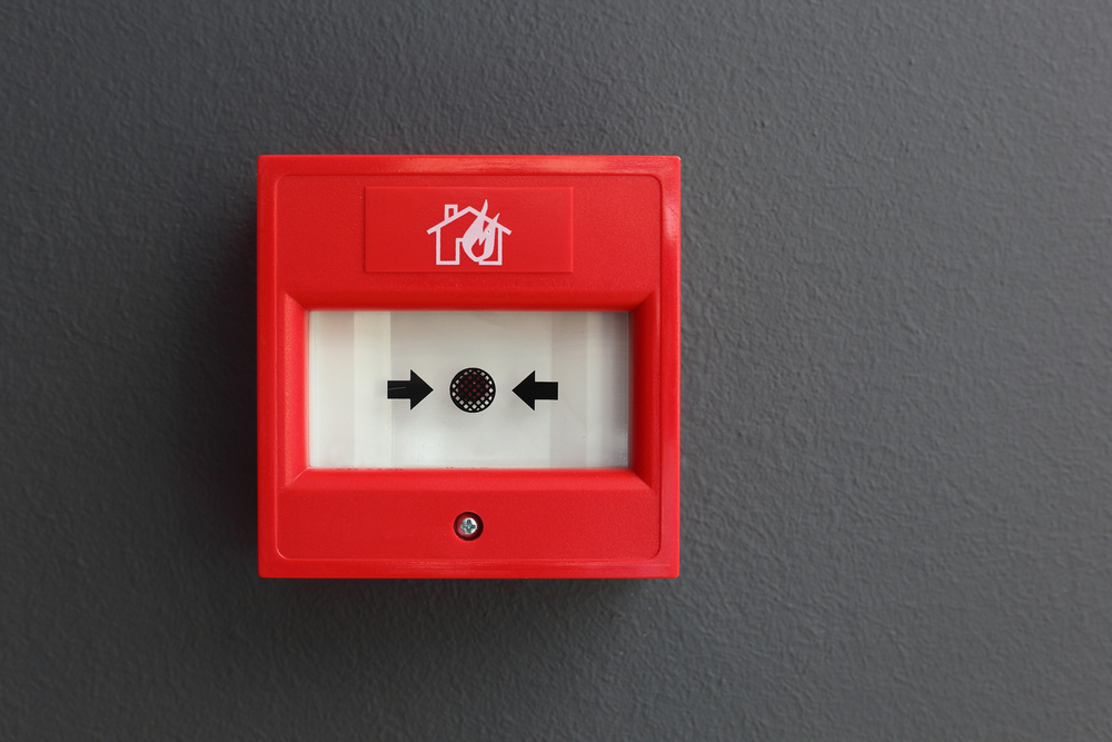 how does fire alarm monitoring work